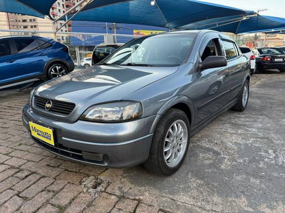 CHEVROLET ASTRA 2.0 MPFI GLS SEDAN 8V GASOLINA 4P MANUAL